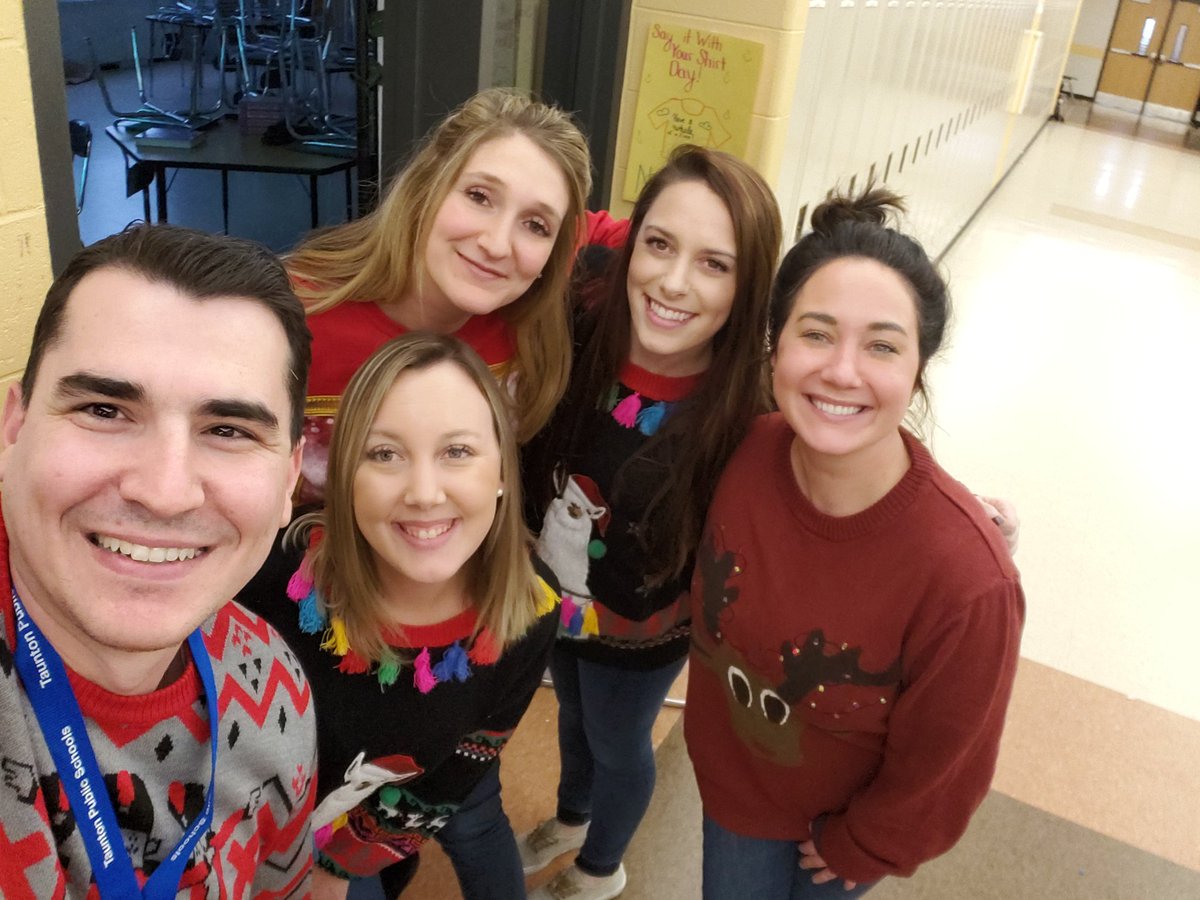 #HOLIDAYSWEATER
#THISISPARKER