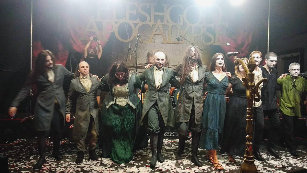 FApocalypse's tweet image. This was an unbelievable night... Prepare for something massive!
#livedvd #dvdshooting #stringquintet #fleshgodapocalypse #flashbackfriday