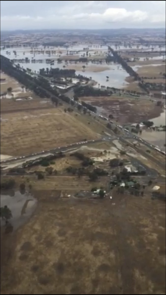 I have been Victoria’s State Response Controller over the last couple of days a big shout out to all the Emergency Mgt Staff and Volunteers that stepped up to help the communities they serve during this extreme weather right across the state. <a href="/vicemergency/">VicEmergency</a> <a href="/vicsesnews/">VICSES News</a> @DELWP_Vic