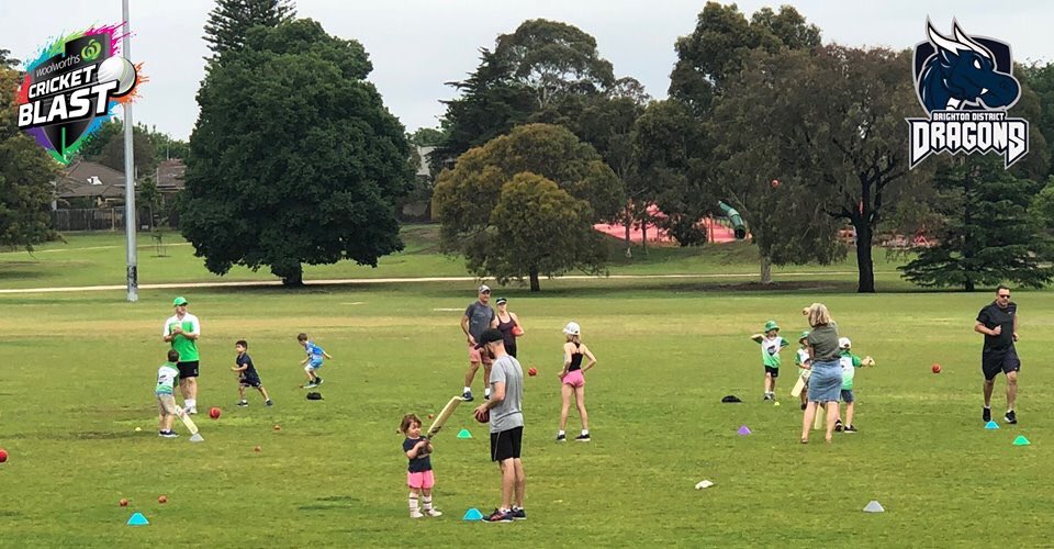 bd_cc's tweet photo. Great to see some Dragons of the future enjoying the "bowler friendly" conditions during this morning's Cricket Blast session! 

Shout out to @Andrew_lasky and @Sspe2 for fostering Dendy Park's up and coming stars!

#DragonStyle #DistrictStyle #FutureStars https://t.co/WXJmNrp3jc