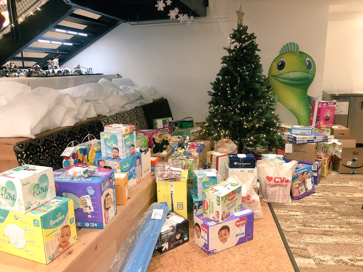 RT bigfishgames 'Holiday gift giving is complete at Big Fish! We will be delivering these gifts to our families with Childhaven1909 🎁🎄 Thanks to all our generous employees! #playinspired #bigfishgames '