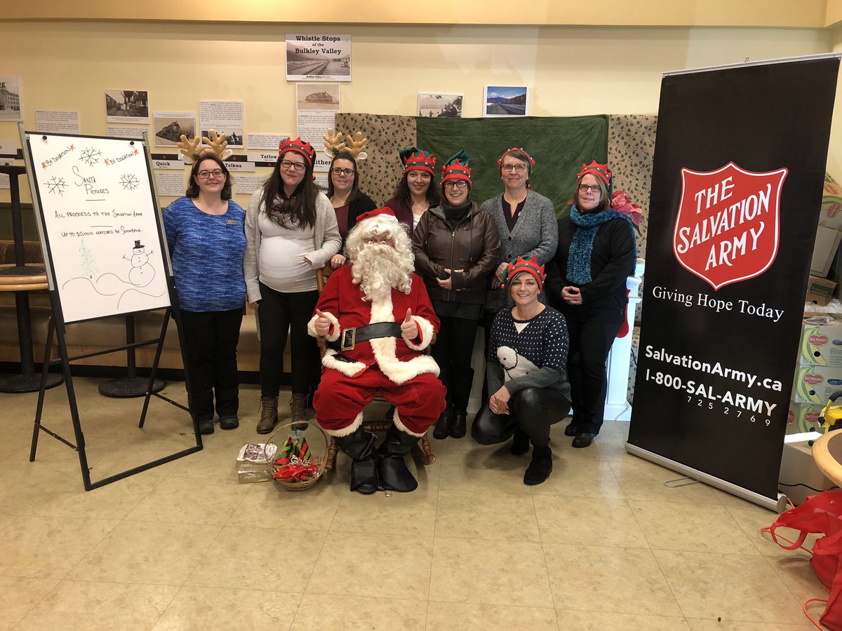 SABulkleyValley's tweet photo. Just over 2 hours left for the @TheMooseBVL 2018 #stuffthetruck #fooddrive at @SafewayCanada Thank you to everyone who helped make this a successful past two days @scotiabank @StarbucksCanada #BulkleyValleyCreditUnion @salvationarmy @SalArmyBC https://t.co/PKXFU6DCQl