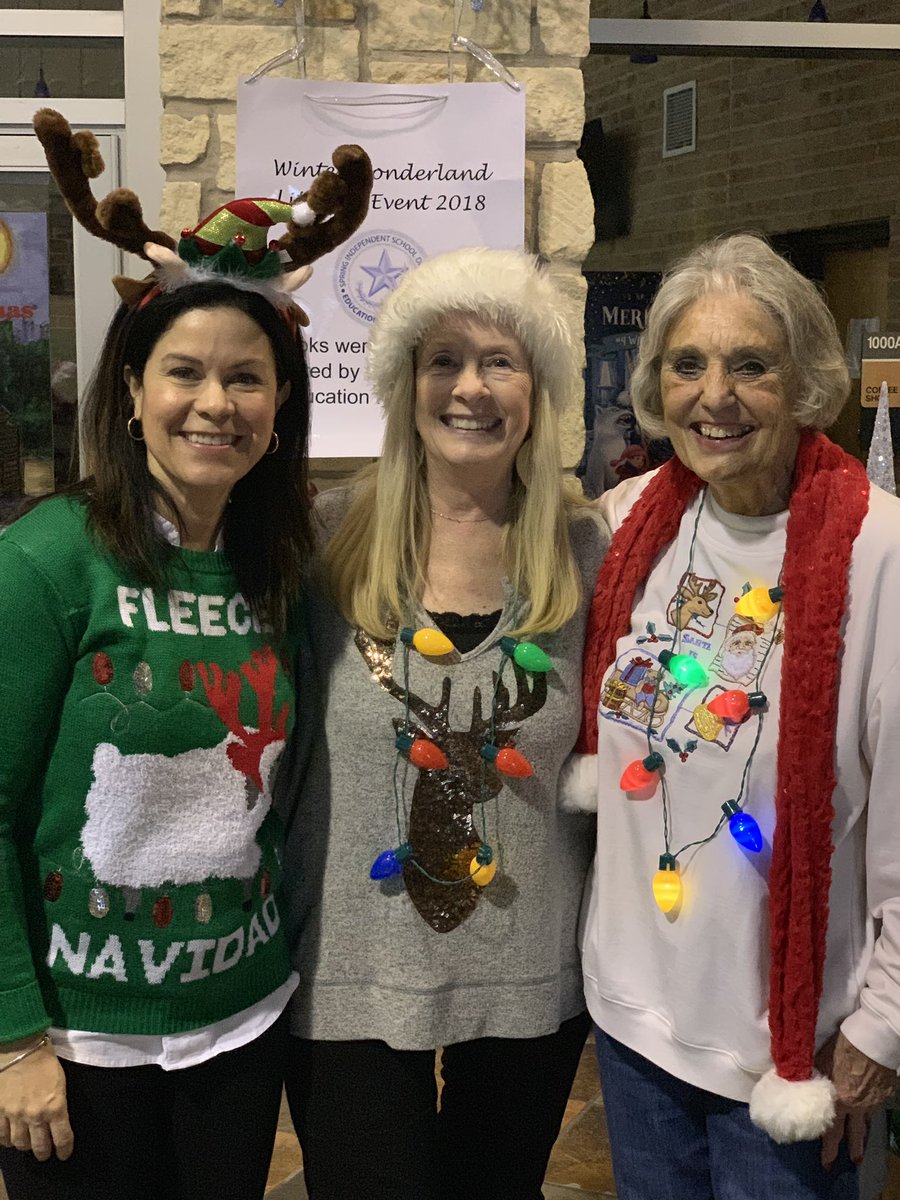 SpringISD's tweet photo. The faces of our volunteers! Thank you so much to all of our wonderful volunteers and the @SpringEdFound for their support! #OnlyatSpringISD #WinterWonderland https://t.co/iCIYTqipxc
