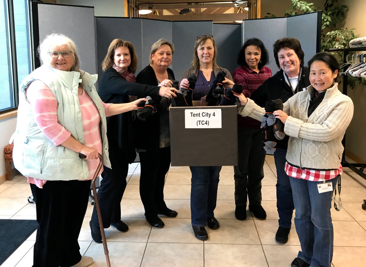 MarEBaker's tweet image. #dorothyssocks

Staff at St. Madeleine Sophie wish Dorothy a happy 90th!!