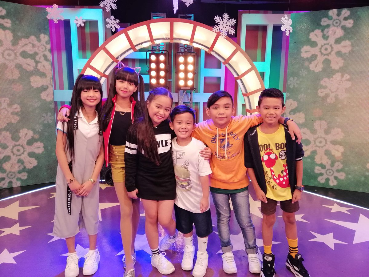 crazycrissyg's tweet photo. Topps s Sayawan Topps s Kantahan at Topps na topps sa kulitan ang ToppStar Kids with Ate Julie Anne San Jose! @MyJaps 
#TOPPSTARTV
#TOPPSTARKIDHOST
#TOPPSTARGMA
#TOPPSTARSAT
#TOPPSTARHAPPYTOP
#TOPPSTARKIDS
#TOPPSTARKHALIL
#JAPS
#JULIEANNESANJOSE
#TEAMJULIEANNESANJOSE https://t.co/0nsVRzca3j