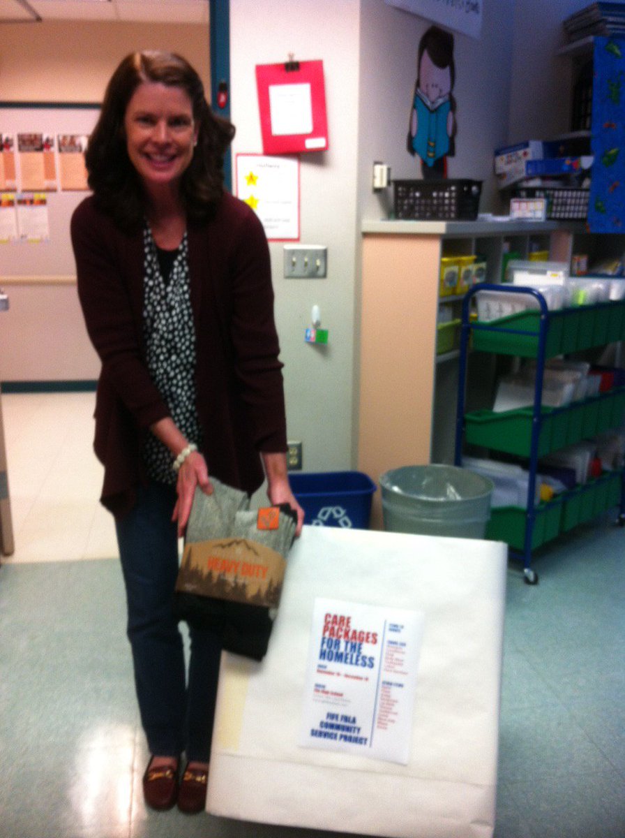 MarEBaker's tweet image. #dorothyssocks
Tacoma Mens Shelter from Julie!