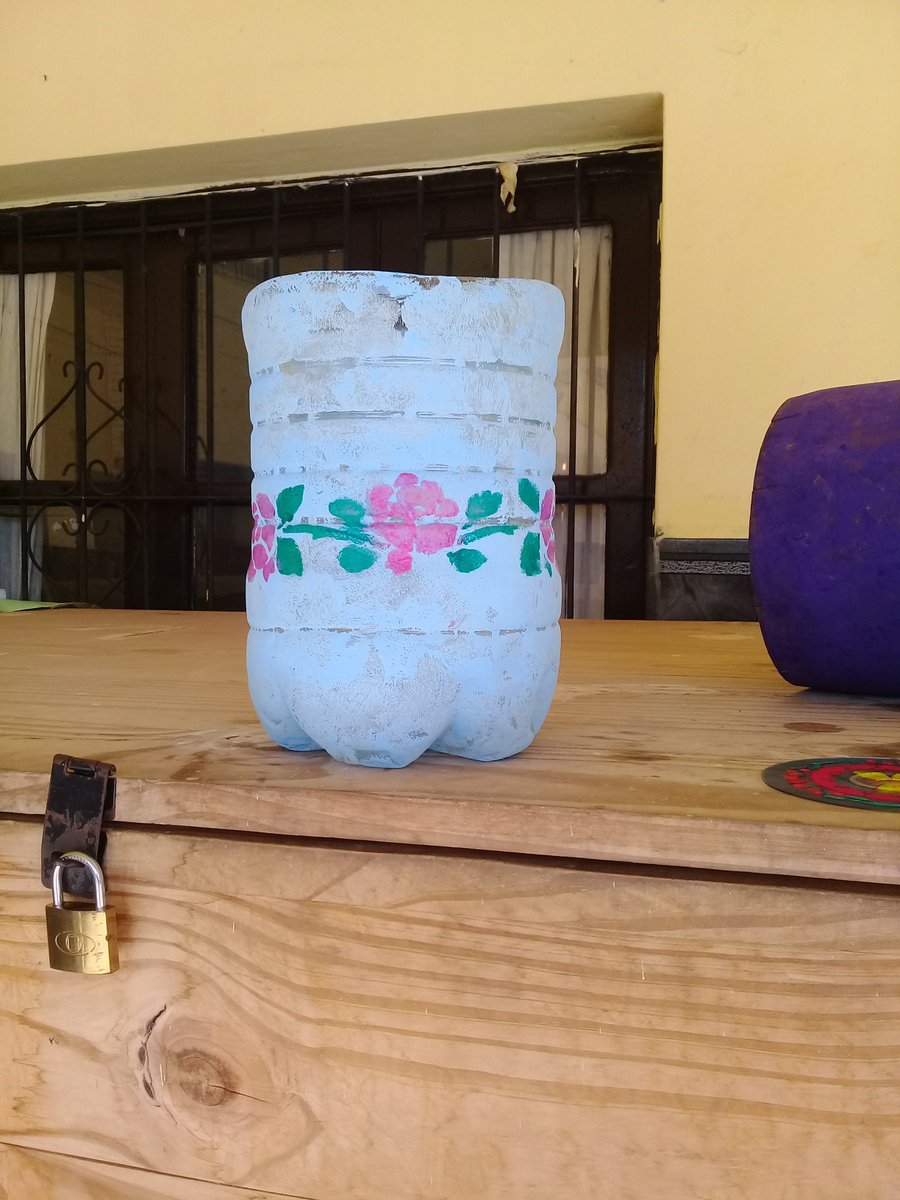 SelvaOchoa's tweet photo. CAI 10 CERRILLOS TALLER DE ARTE @FerSiarezEa @patriciapinasco @aniberruezo @fguillesaavedra @Nato022S @YanilMarisol https://t.co/CFRjMSJJCY