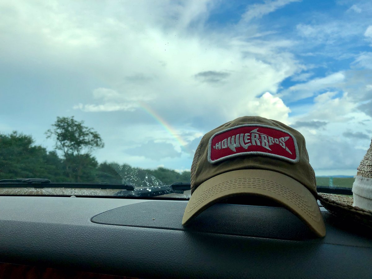 mudchannel's tweet image. Happens every time! #HowlerBros