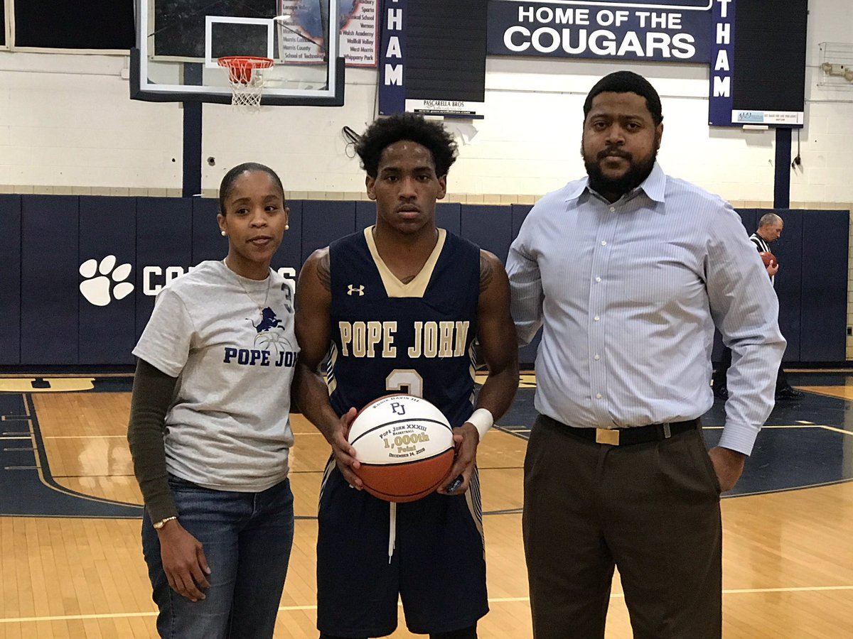 Pope John Lions tweet media