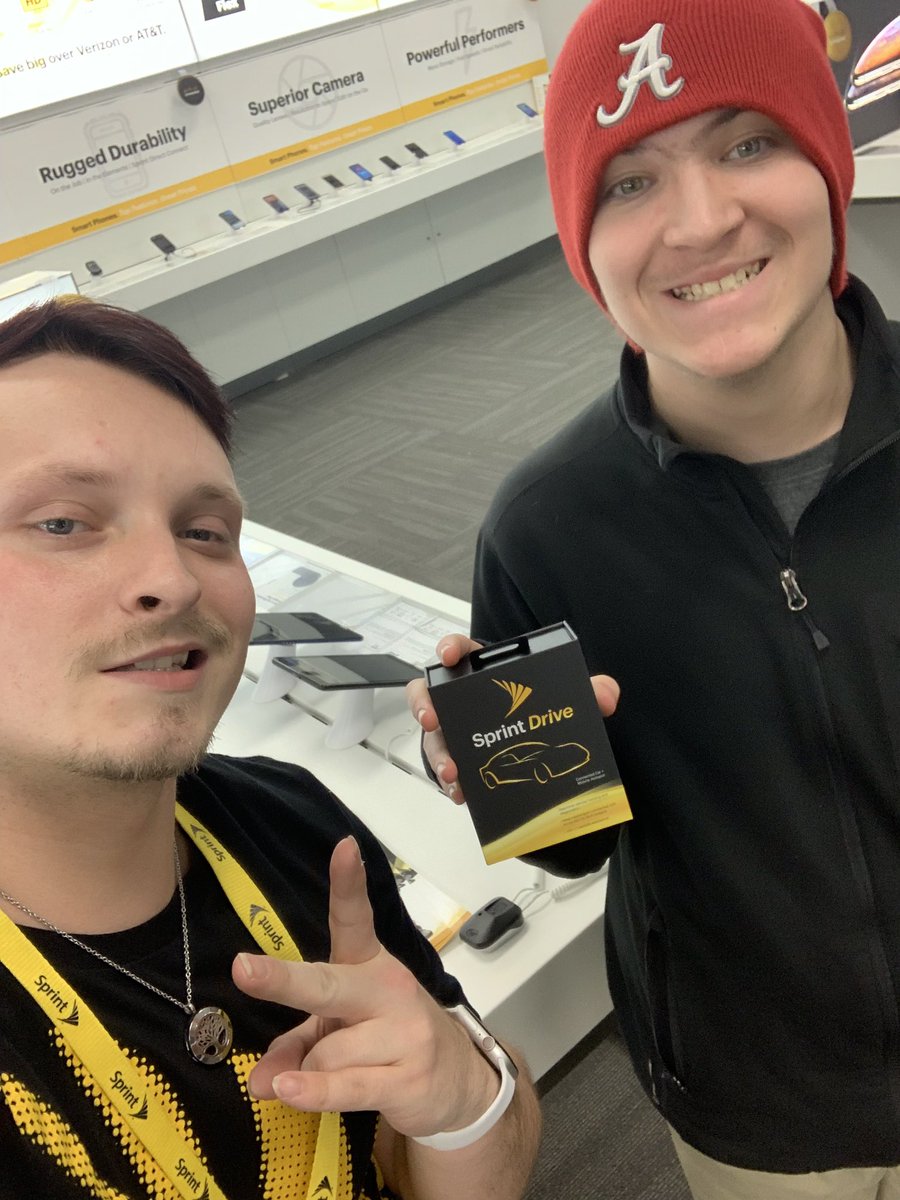 hermitage1578's tweet photo. Happy customers with their new SPRINTDRIVE for being a valued customer. @celinacamp5 @hermitage1578 @justincook83 @MrsHankSchmitz https://t.co/tnpgXyjXMg