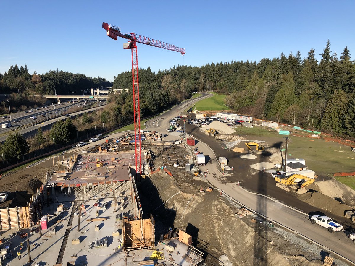 MetroRigging's tweet photo. #metrorigging #cranes #rigging #towercranes @Sierra_Ind https://t.co/Y2gQuiLjkL