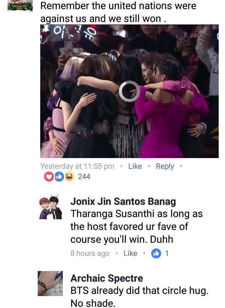 misanaswift's tweet photo. Group hug is a plagiarism ????😂 https://t.co/FLswDqHJC2