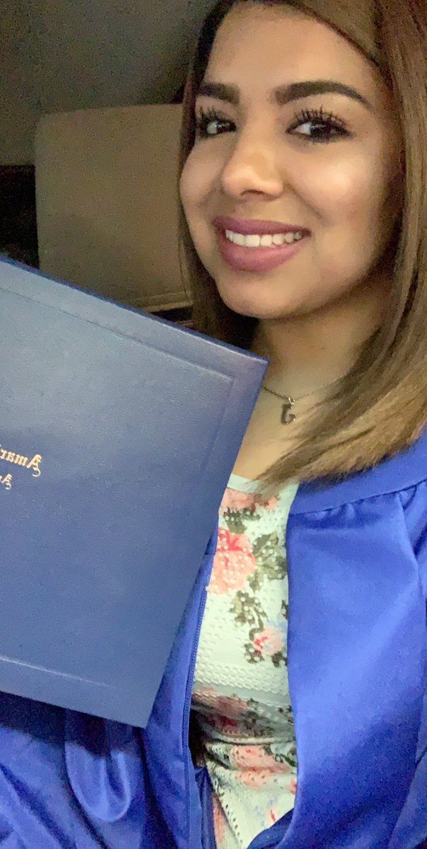 mimi_kassandra's tweet photo. Tonight I graduated with my Associates Degree in General Studies. Next stop..Associates Degree in Nursing! #ididit #2018graduate 👩🏽‍🎓♥️ https://t.co/5uyOvmUa8V