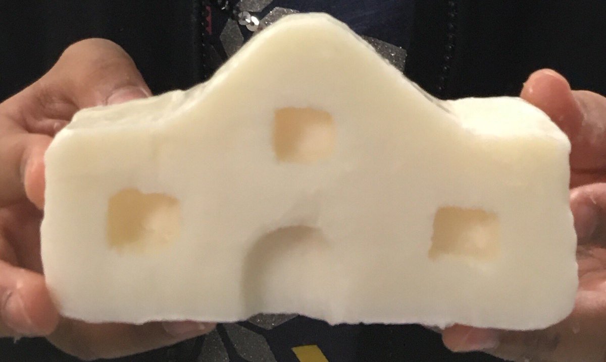 KatinaOsth's tweet image. Students finalized their Alamo soap carvings. We used LIRIO and ZOTE, Mexican laundry soap. #skawesomesince1967 #CSISD #TexasHistory