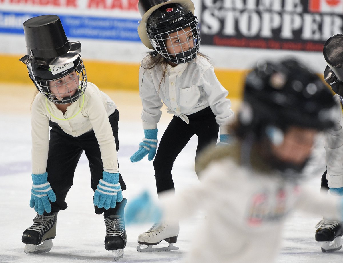 The <a href="/PeterboroughFSC/">Peterborough FSC</a> brought some Christmas cheer to the <a href="/PtboMemCentre/">Peterborough Memorial Centre</a> Centre tonight with their spirited Holiday Showcase performance.