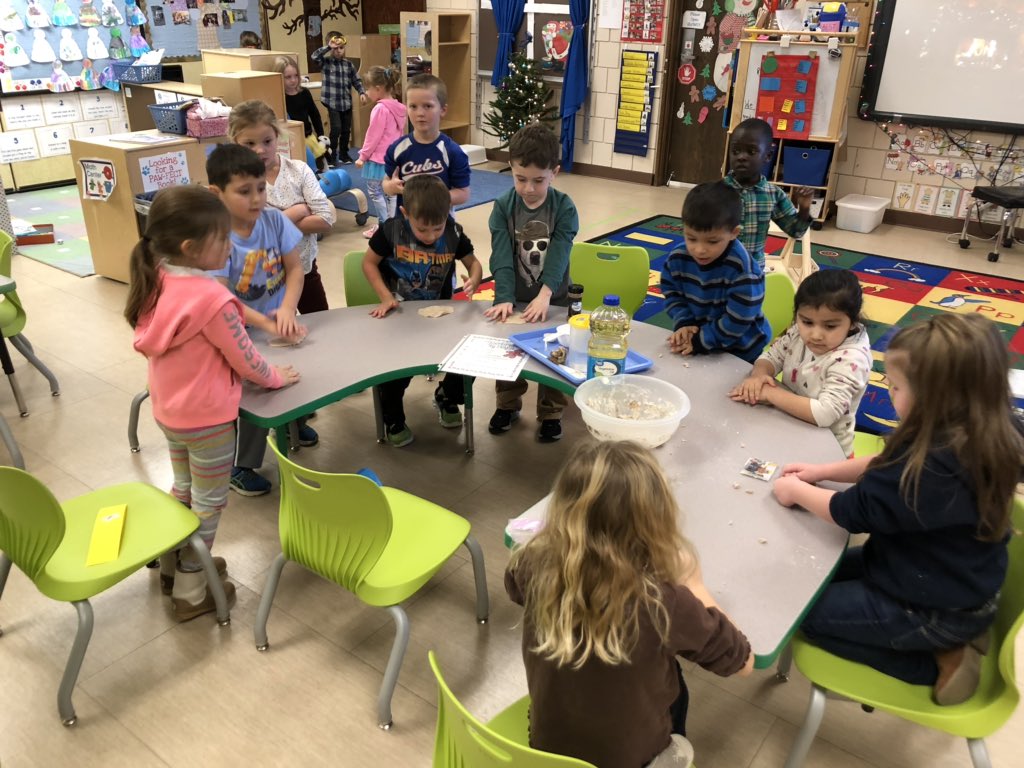 msangieprek's tweet photo. We had a blast making gingerbread playdoh today! Not only did it tie in with our gingerbread study, but it also smelled amazing! #AndersonJays #BluejayBeginnings https://t.co/tdLJPIUsI0