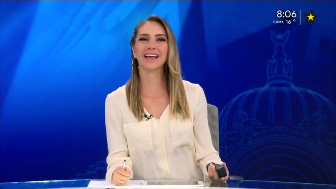 AntonioDmmito's tweet photo. #GalloTime...
@paobarquet @telediario 
@KimArmengol @Excelsior #ExcélsiorTv https://t.co/4sUNZ1DzuQ