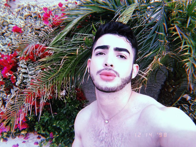 Watch Elmer.'s leaked NSFW photo on TwXstars