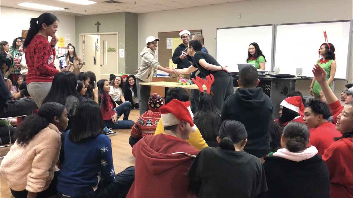 MikeCLeadership's tweet photo. Thanks to all the student leaders that attended tonightโs @CSLIT_TCDSB Christmas Social. #PositiveFun #CatholicStudentLeadership https://t.co/AEUKU1Xqzj