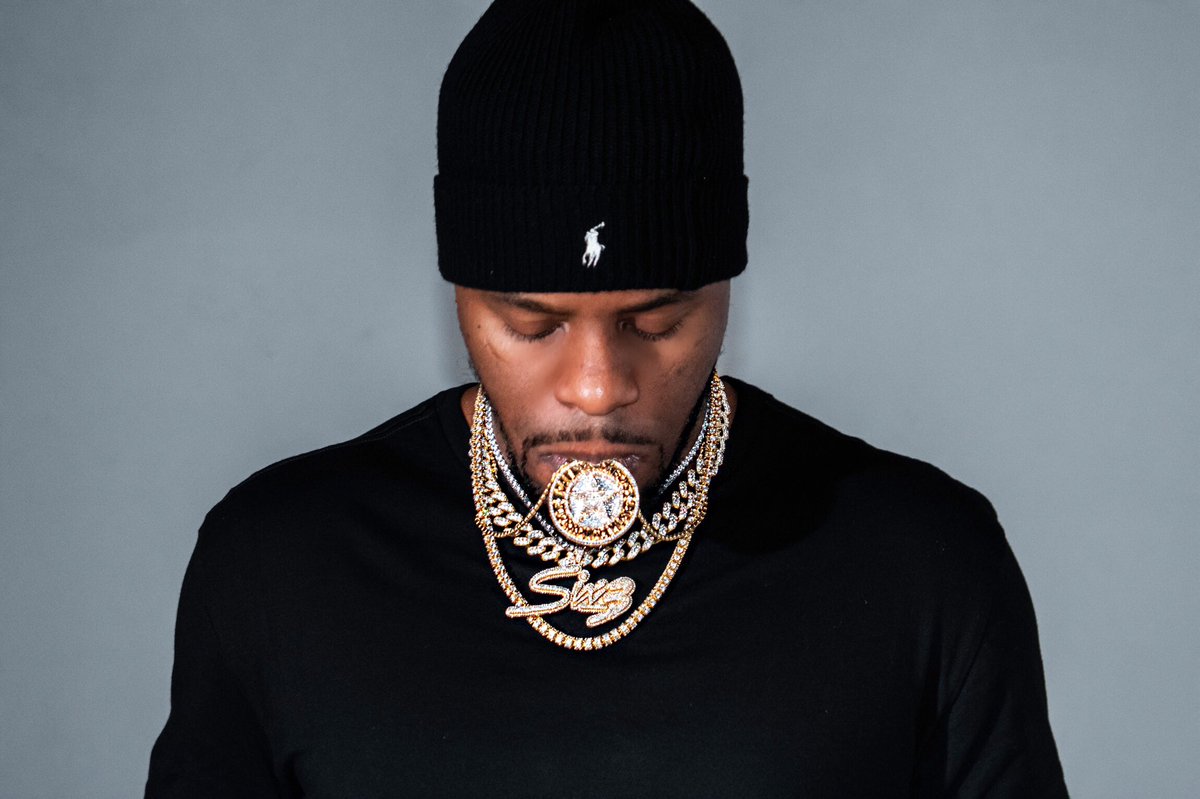DorroughMusic's tweet photo. All you need is for one person to believe in you. And that one person is yourself. Everything/everyone else is just a plus. #TheJumpBack https://t.co/MwLBycPBkh