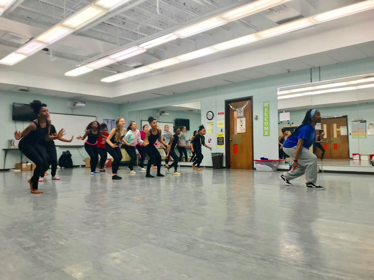 oldmilldance's tweet photo. Jaci Cameron and Nyah Smith are not only involved within Senior Dance Company at OMHS, but they have offered their talents at both Old Mill Middle North and South teaching master classes and choreography! What a great way to connect the Old Mill cluster! https://t.co/XlAS6dSWhW