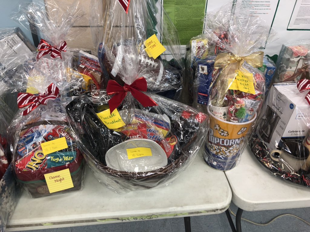 Community School 300 tweet media