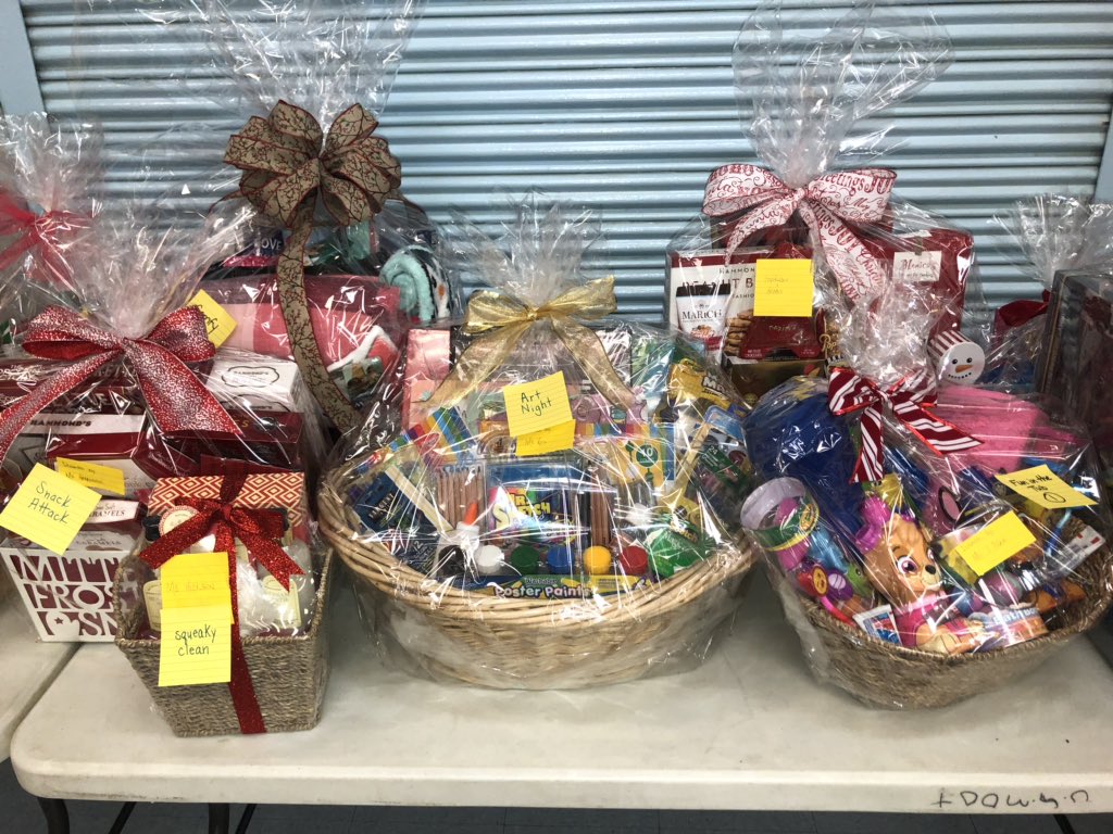 Community School 300 tweet media