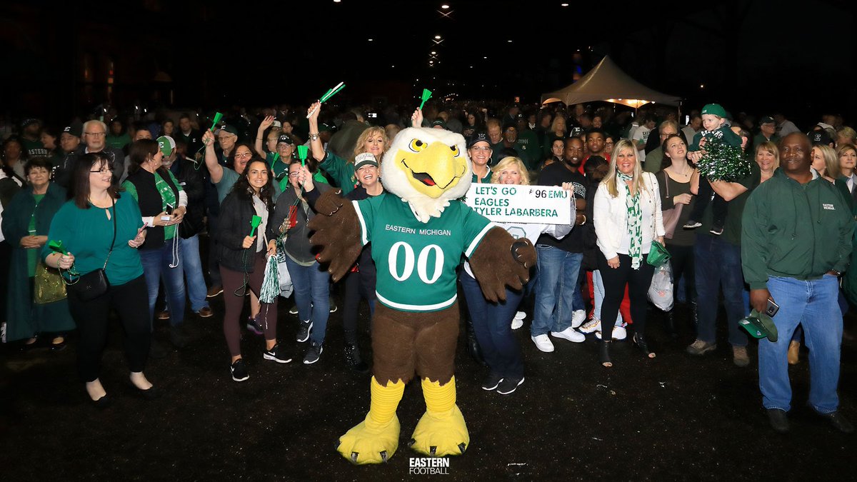 EMUEaglesPhoto's tweet photo. What a pep rally, highlighted by a special graduation ceremony. Check out the full gallery from tonight ⤵️

📸 https://t.co/iHXXnczudX

#FocusFightFinish | #SayEastern | #EMUEagles https://t.co/3KmWG80A7U