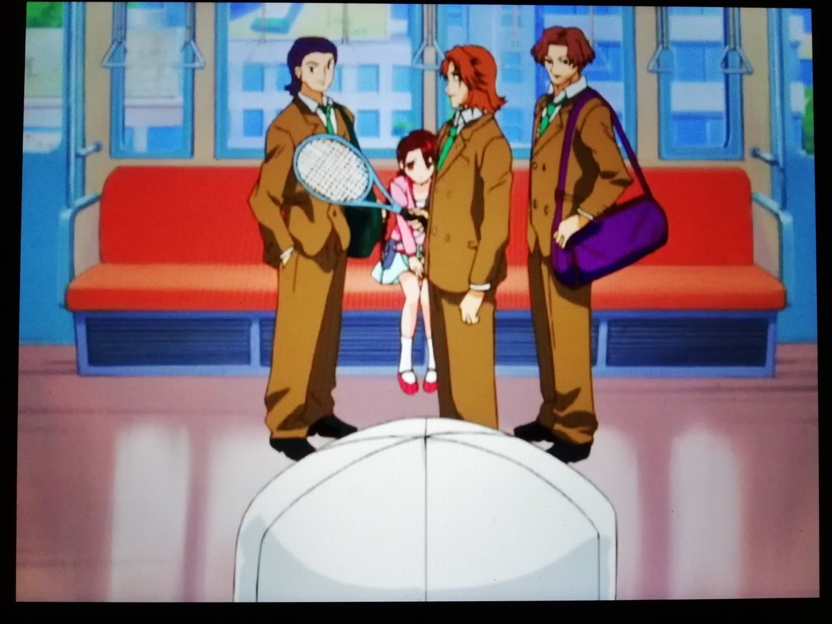 P G トーシロー スクショ職人 Na Twitterze テニスの王子様 より 第1話 冒頭で竜崎桜乃が不良に 電車で絡まれているシーン いや 電車広すぎ ﾟ ﾟ テニスの王子様 電車で普通にテニス出来そう