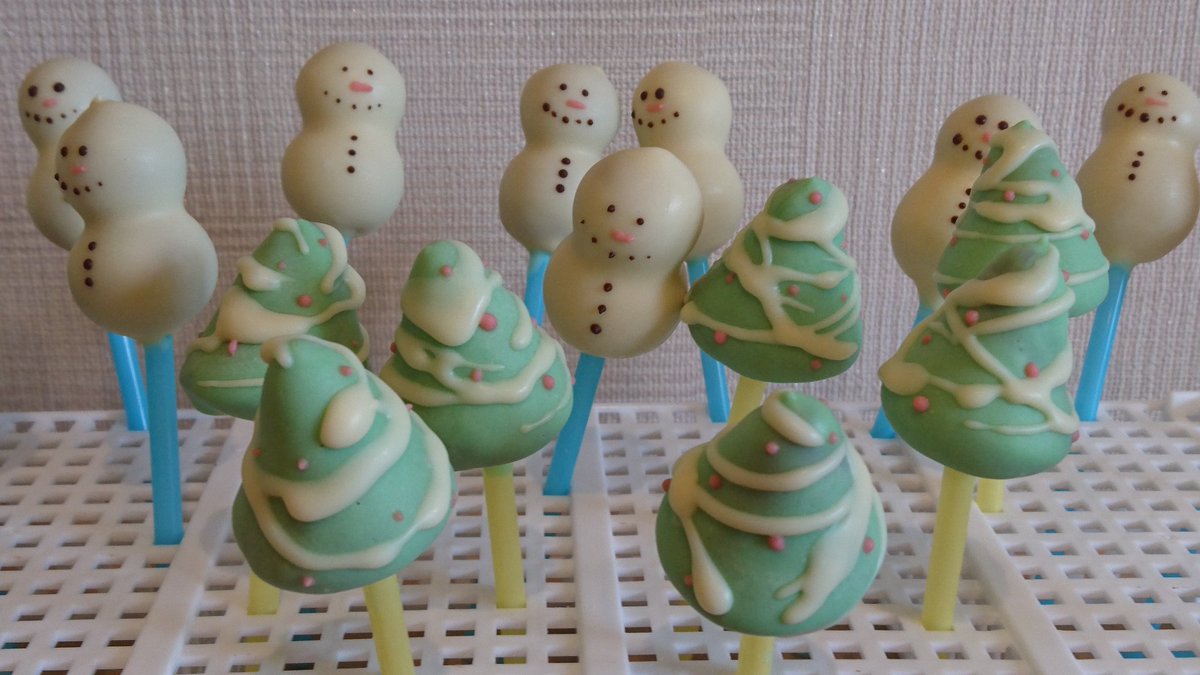 Y Ymuffin 閉店 さっきの出来た もう少し乾いたら袋詰め ケーキポップ おまけ付き 雪だるま クリスマスツリー