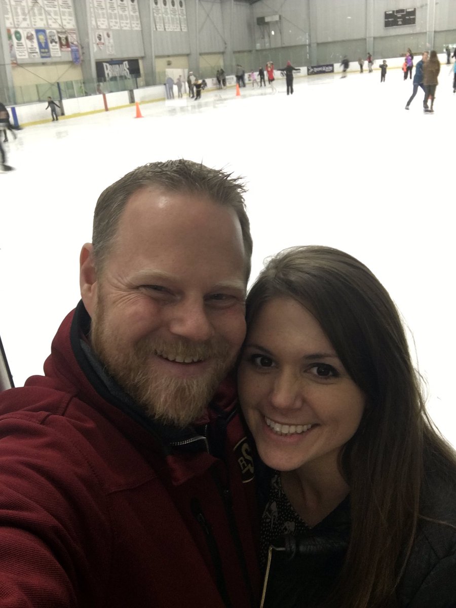 Nate_Driver's tweet image. Thanks to my mom, Shelby and I got have a date night tonight! Did some ice skating before dinner. We had a blast!