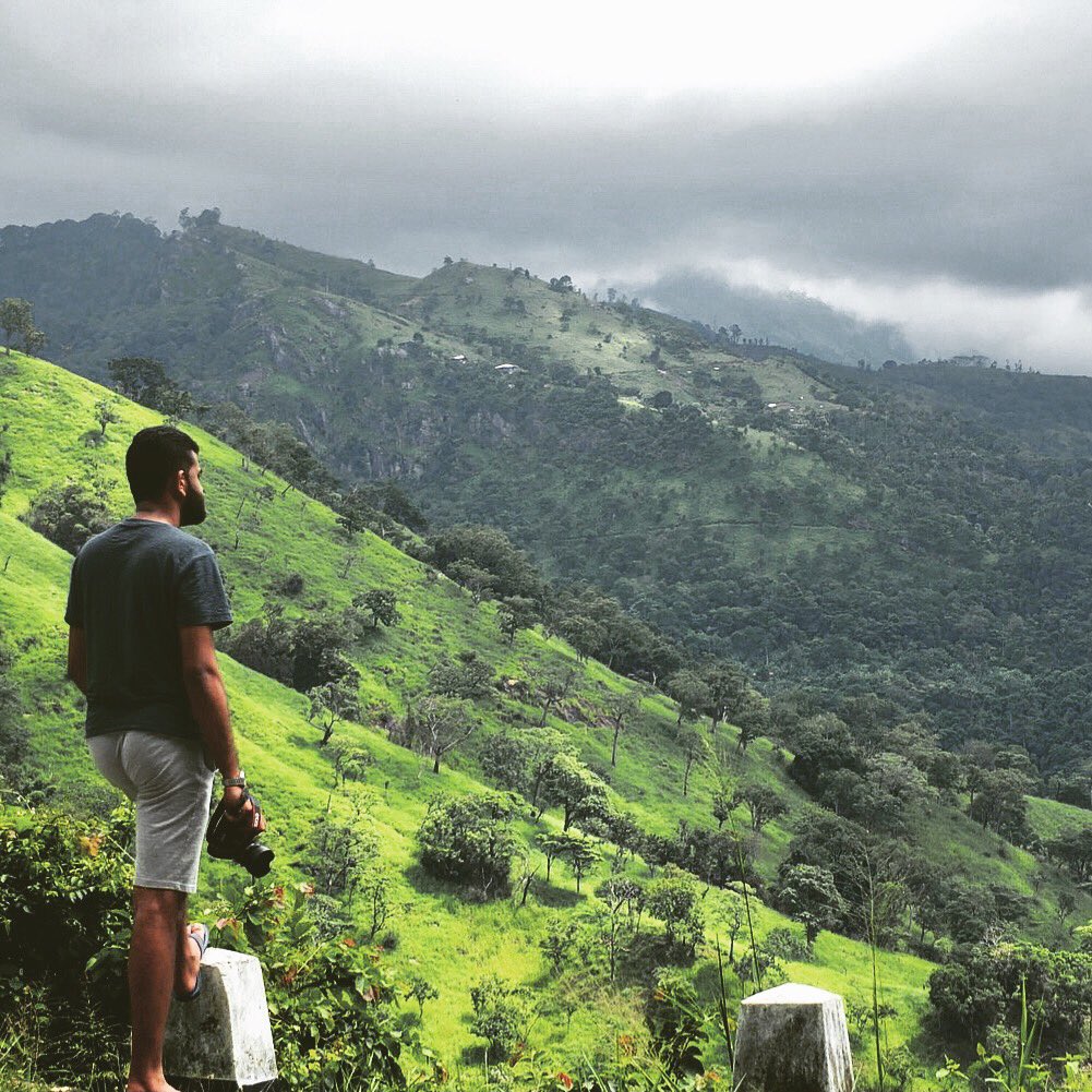 KumuduVG's tweet photo. A great figure or physique is nice, but it's self-confidence that makes someone really sexy.😎

Photo credit: Chinthaka Withanage

#travelnotesbykmd #randomClicksByKmd #throwback #ella #SriLanka https://t.co/oBiB9RXWPh