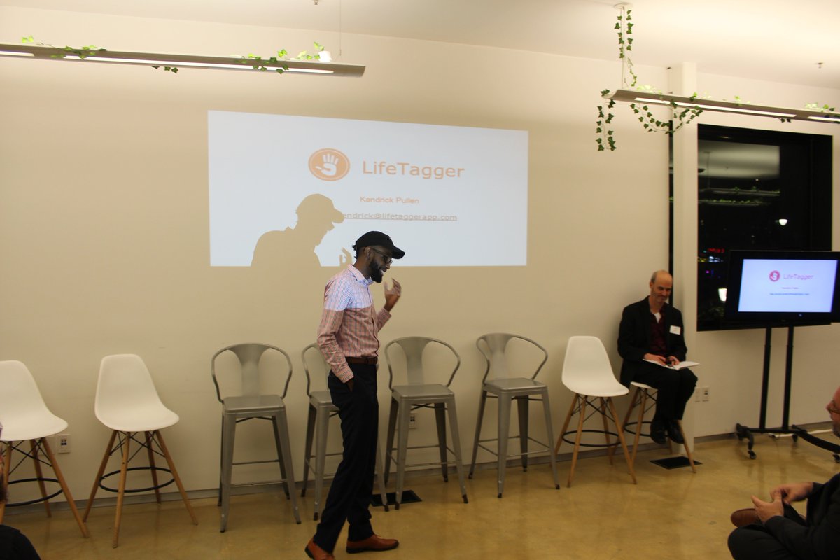 reachkendrick's tweet photo. A couple of pictures from the @vivedc event tonight where I got to present our work @lifetaggerapp to great community of tech enthusiast at I/O Workspaces. #lifetagger #lifetaggercommunity #startups #Entrepreneurship #dc #blackentrepreneur https://t.co/CH56aXTXKX