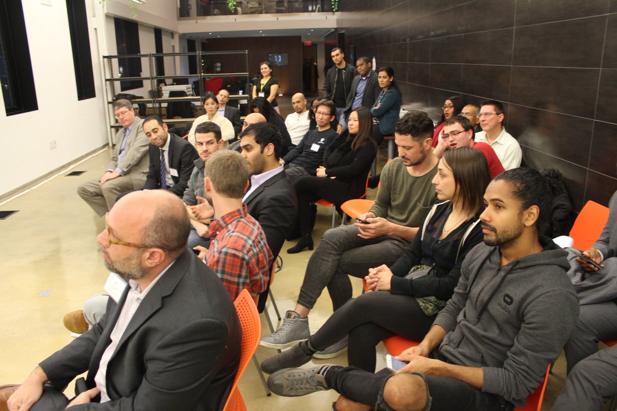 reachkendrick's tweet photo. A couple of pictures from the @vivedc event tonight where I got to present our work @lifetaggerapp to great community of tech enthusiast at I/O Workspaces. #lifetagger #lifetaggercommunity #startups #Entrepreneurship #dc #blackentrepreneur https://t.co/CH56aXTXKX