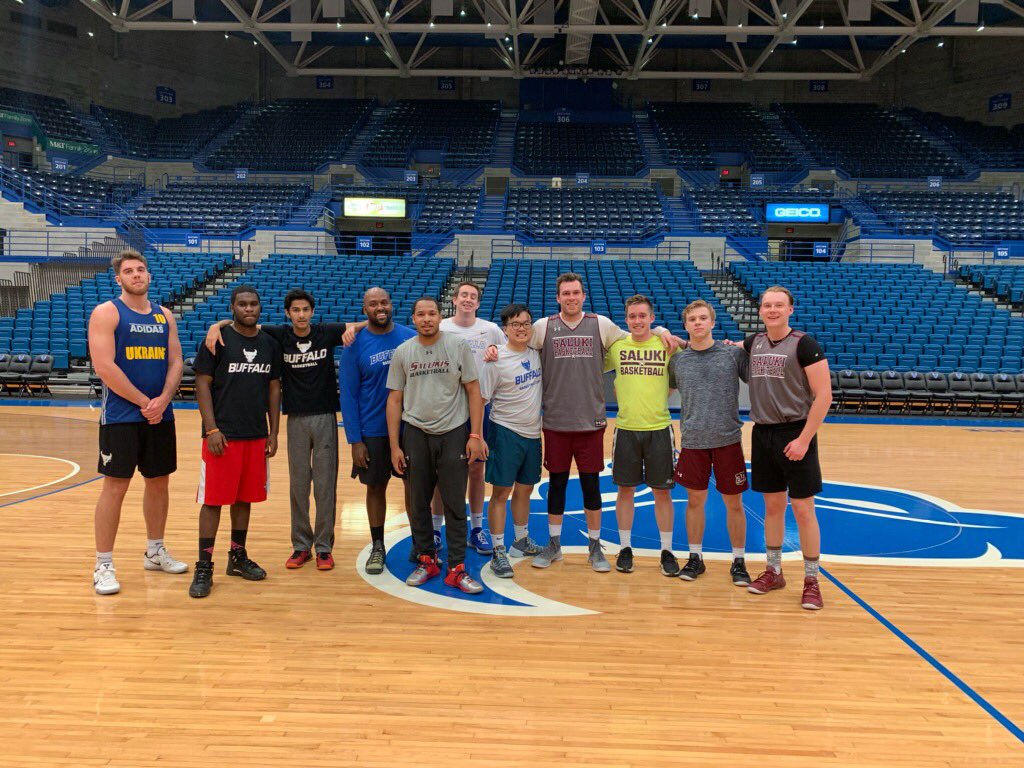 Great game with <a href="/SIUManSquad/">SIU MBB Managers</a> - these boys can hoop!!! See y’all tomorrow 👌👌👌