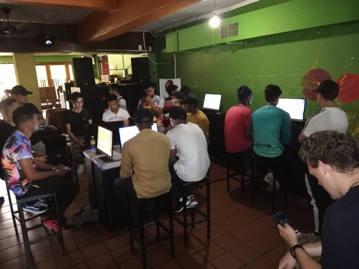 zombiegamerZA's tweet photo. #FIFA19 is serious business at #Trenchtown
#FIFAa #SAesports #SAgaming #EsportsZA https://t.co/DwuNEToNx3
