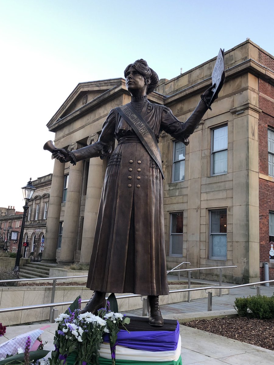 We attended the unveiling of the Annie Kenney statue in our home town of Oldham yesterday 💜💚💪🏻 #proud #AnnieKenney #suffragettes #Vote100