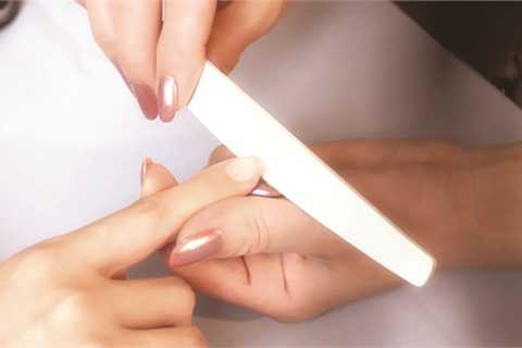 RPH_thatcham's tweet photo. December Spa Special - Be the centre of every occasion! Between 9am and 2pm Monday to Thursdays book in for a nail treatment and receive 20% off! https://t.co/qr9dhMEwj2 https://t.co/QMC58Yydm1