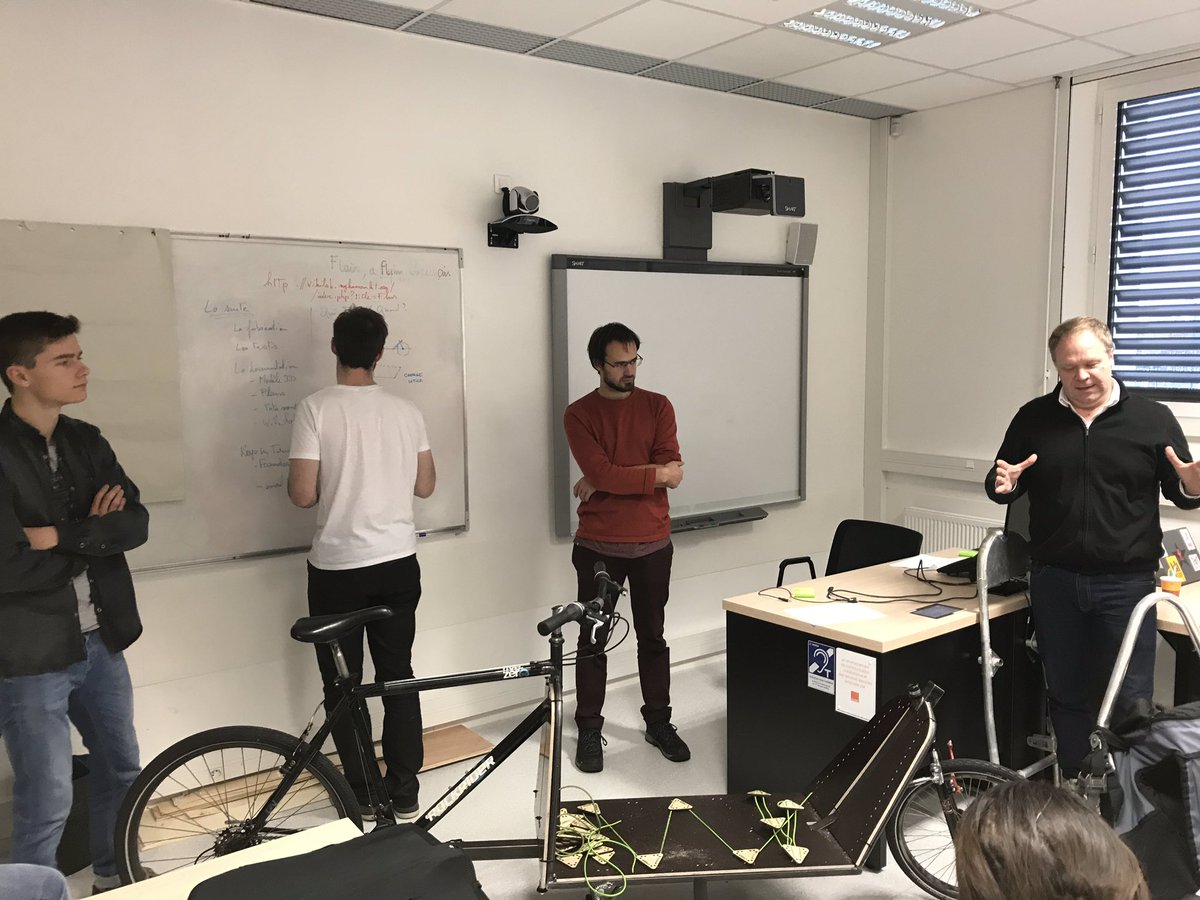LabFabfr's tweet photo. Restitution du projet vélo cargo open-source à partir du projet de @leroymerlinfr et de @LaPetiteRennes au #camposv #makers #Rennes https://t.co/kzP4w1ZpiD
