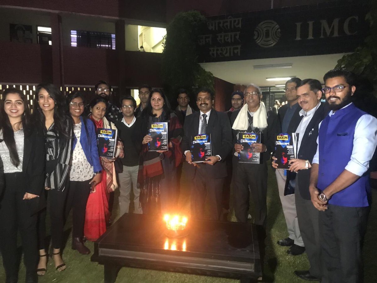 TheBaton_IIMC's tweet photo. #TheBaton | an #ADPR initiative!
With unconditional guidance from our Director General, @kg_suresh and support from our Course Director, @YadavAnubhuti, we are happy to announce the launch of the 1st Magazine from the Indian Institute Of Mass Communication.
#IIMC #ADPR #Magazine https://t.co/q1hbIN1YCH