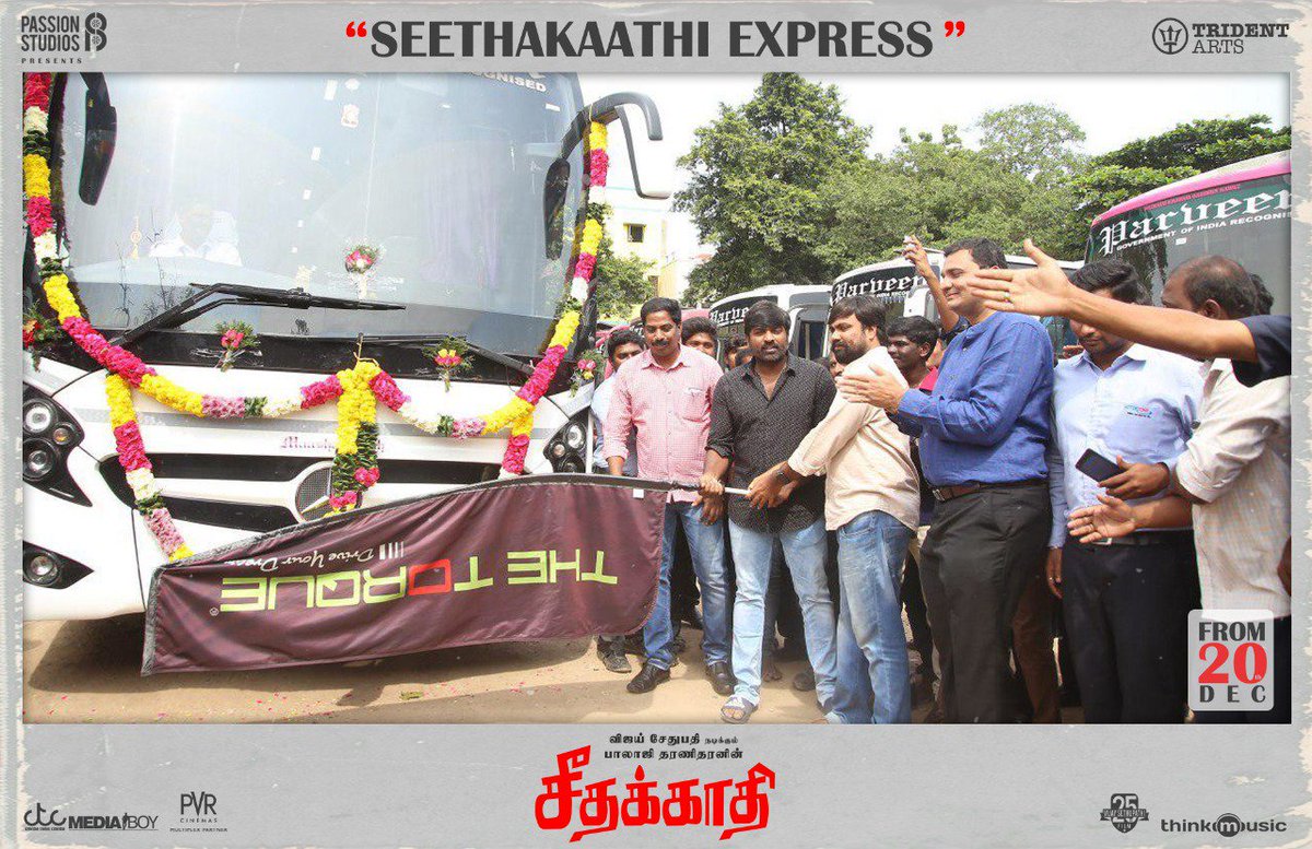 sidhuwrites's tweet photo. #SeethakaathiExpress flagged off π the team has made use of some nice and enticing promo techniques!
#SeethakaathiFrom20thDec @VijaySethuOffl π https://t.co/Dvpxgyq2eX