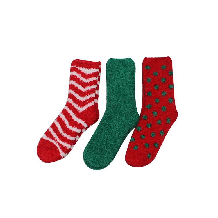 SusanMo9's tweet image. Kaishili is the manufacturer of socks yarn,like Polyester and Nylon DTY, Single covered yarn, Air covered yarn and Rubber covered yarn.
But now we can also make socks. 
If you need socks or yarns, please let me know.
Don’t hesitate to contact with Kaishili!