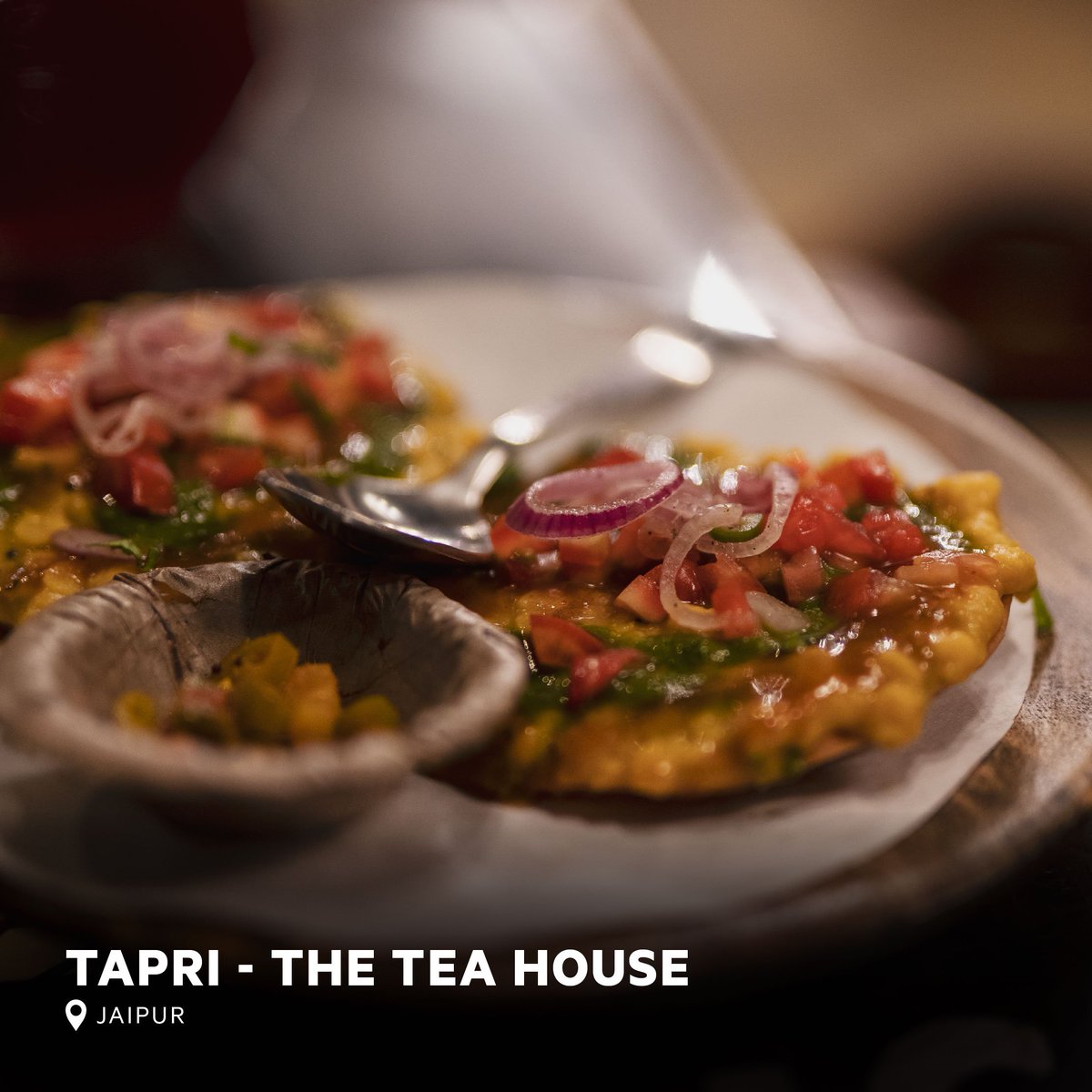 oyorooms's tweet photo. Tick off a road trip to Jaipur as 2018 comes to an end. #LetTheTravelBegin to get a taste of everything Rajasthani. Book your OYO at 50% off and get up to ₹250 Paytm cashback: https://t.co/8yDMTrKCf6 https://t.co/fmHdOCmxnl