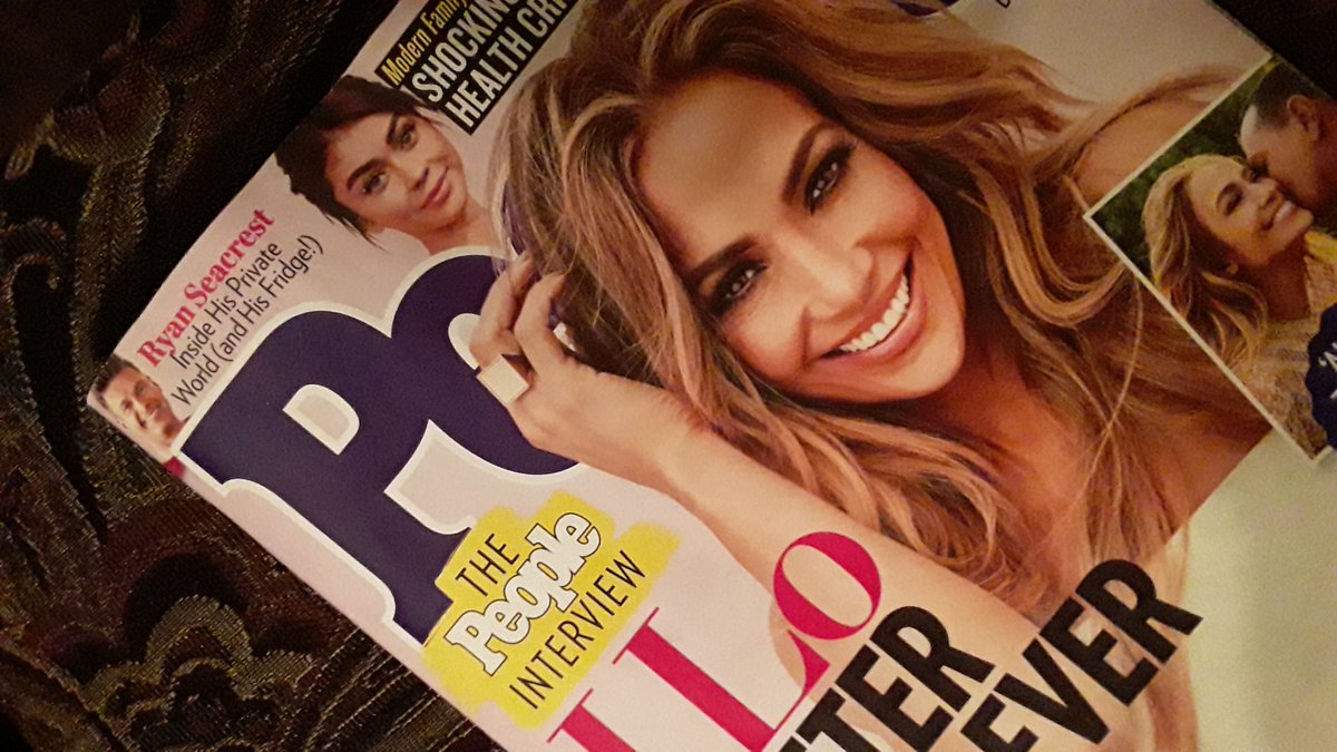 rnb_001's tweet photo. RT @sir_size: @jlo and @MonicaBrown featured in @people #December 24th issue #PeopleInterview #PeopleBody https://t.co/OWvbGq7KDY