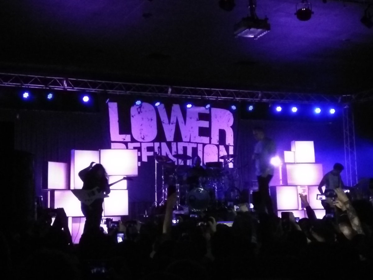 Cutecumberslice's tweet image. What a #throwback tonight with @lowerdefinition ✨ I love you guys #LowerDefinition #soma #sandiego