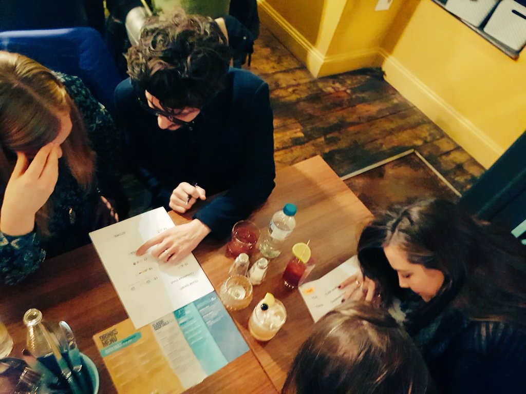 Team Our Canary Christmas emoji quiz in full swing. Turns out we're not competitive at all. Nope. Not. One. Bit. 😏