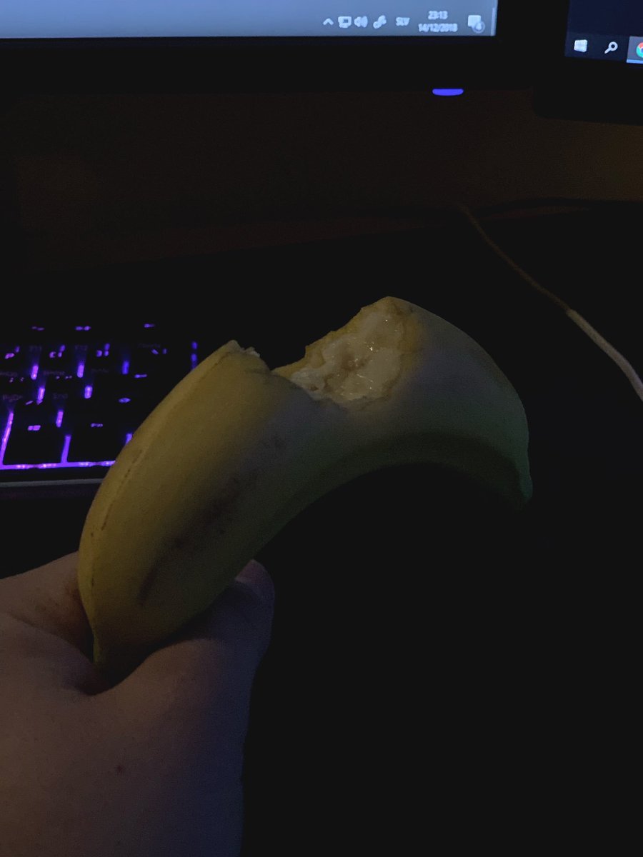 cloutfc_'s tweet image. chingue su madre, tenia hambre