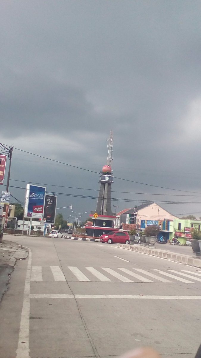SriAlta's tweet photo. #Majalengka https://t.co/zJX9jiR9VN