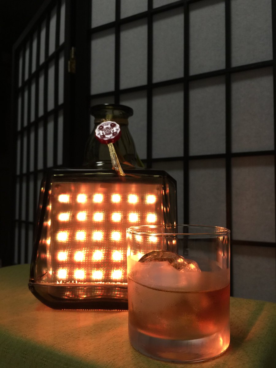 社長「予算無いけどPC作ってくれ」 → 会社に転がってた一斗缶で組み立てたPCがスゴイと話題に 変態PC博覧会