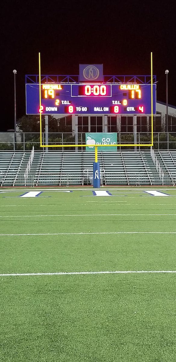 CoachJTII's tweet image. Me &amp;amp; my bro @TGIFresh13 used to talk about &amp;amp; grind for this opportunity back in the original days @MarshallBuffs football...proud of him, proud of these players, &amp;amp; and proud of these coaches for making history! It’s not done yet! Gotta go 1-0! #DoItForDr3w #MBlock #StateBound